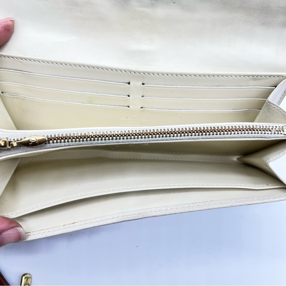 Louie Vuitton Cream Leather w/Gold Metal Red Trim/Yellow Stitching Suhali Wallet - Picture 9 of 13